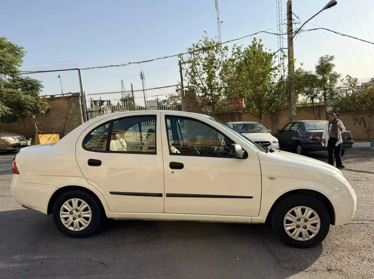 تیبا صندوق دار SX - 1399