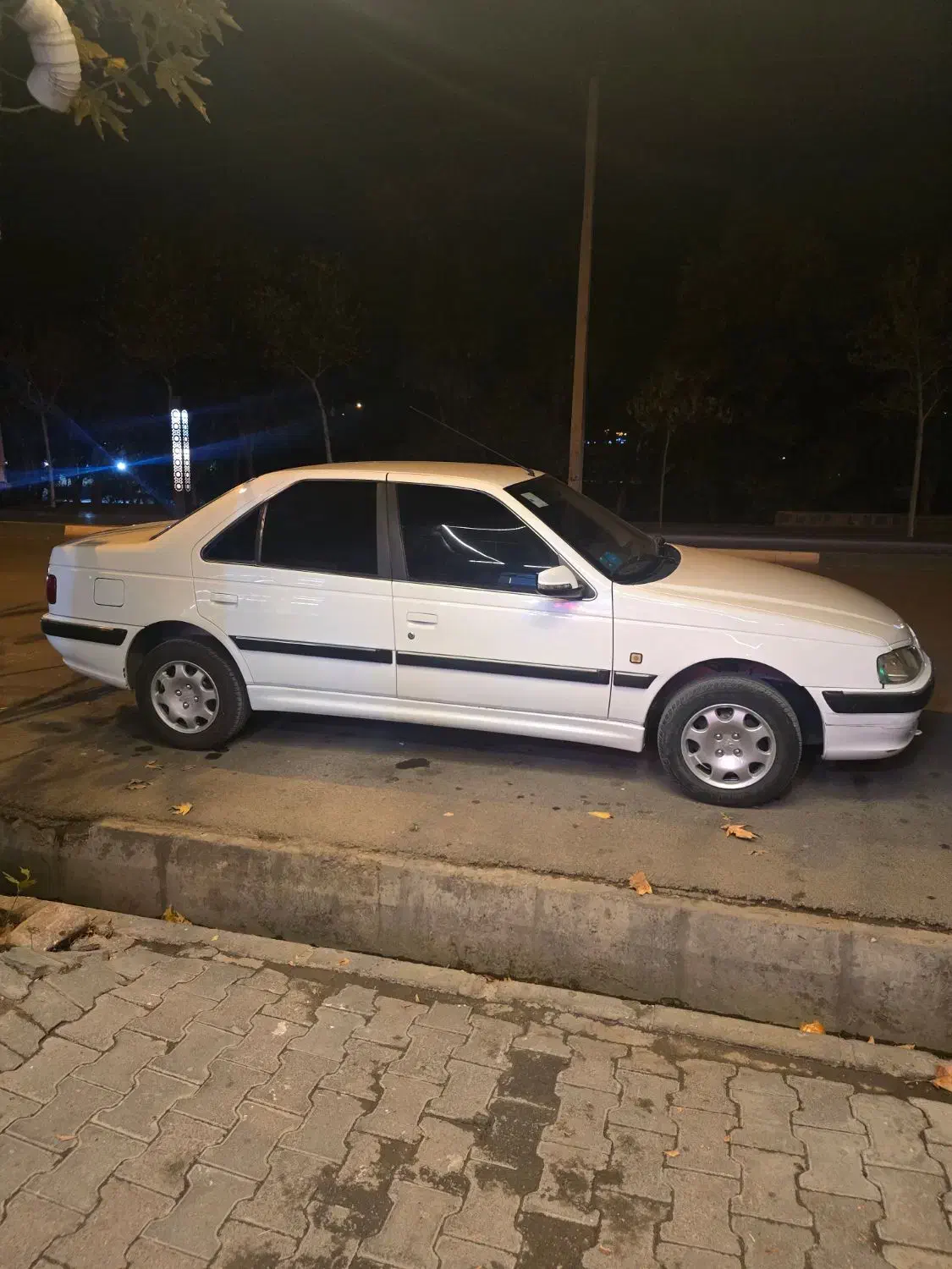 پژو پارس سال - 1392
