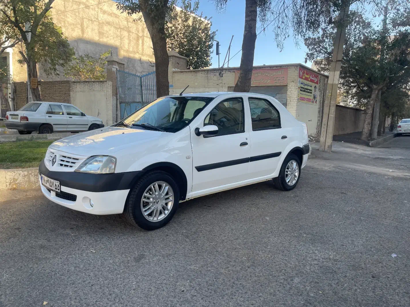 رنو پارس تندر گیربکس JHQ + مولتی مدیا - 1395