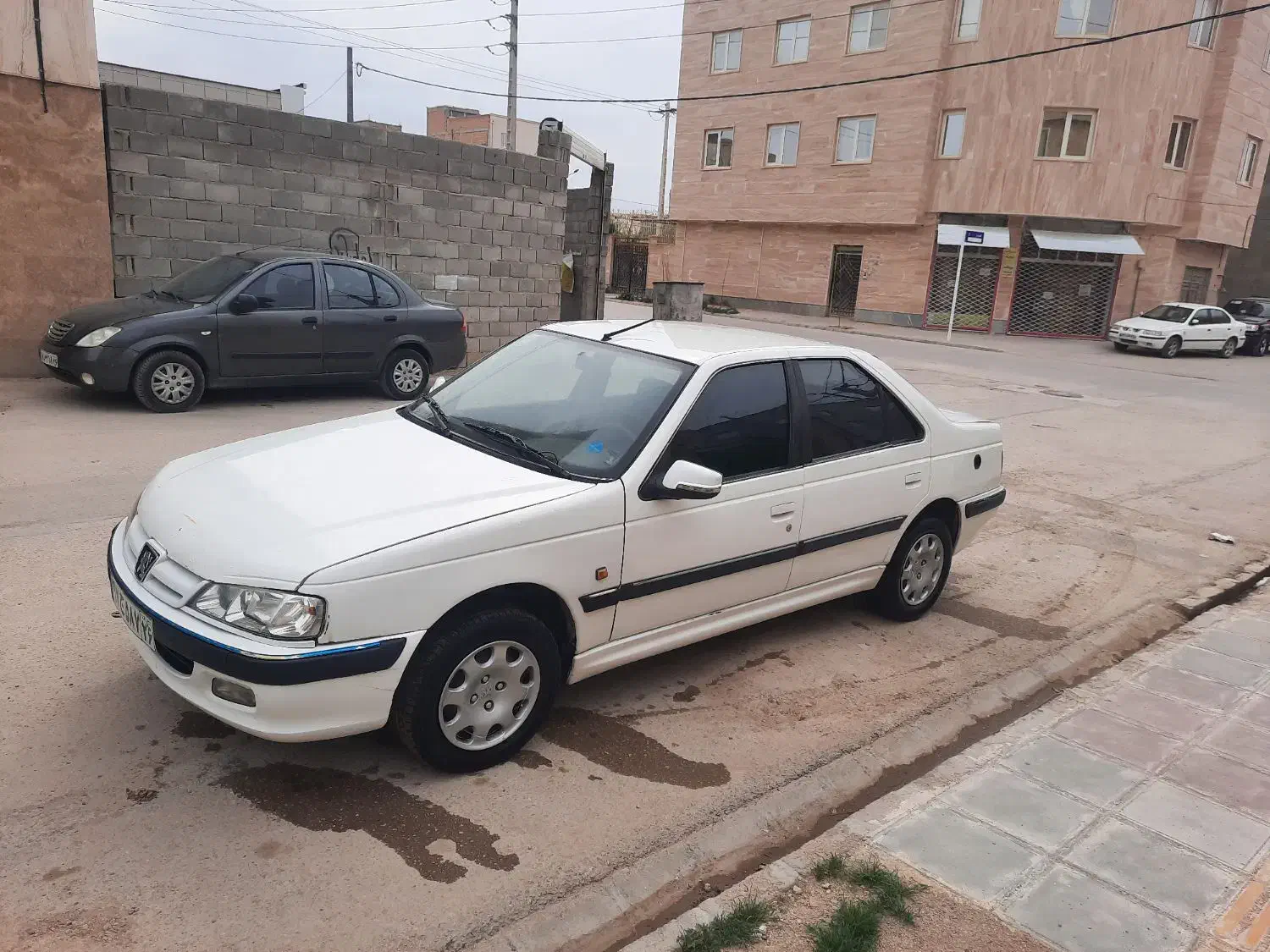 پژو پارس XU7ساده - 1388