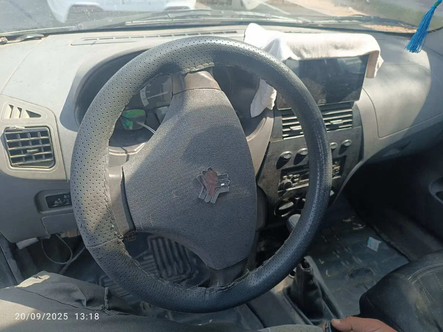 تیبا صندوق دار SX - 1390