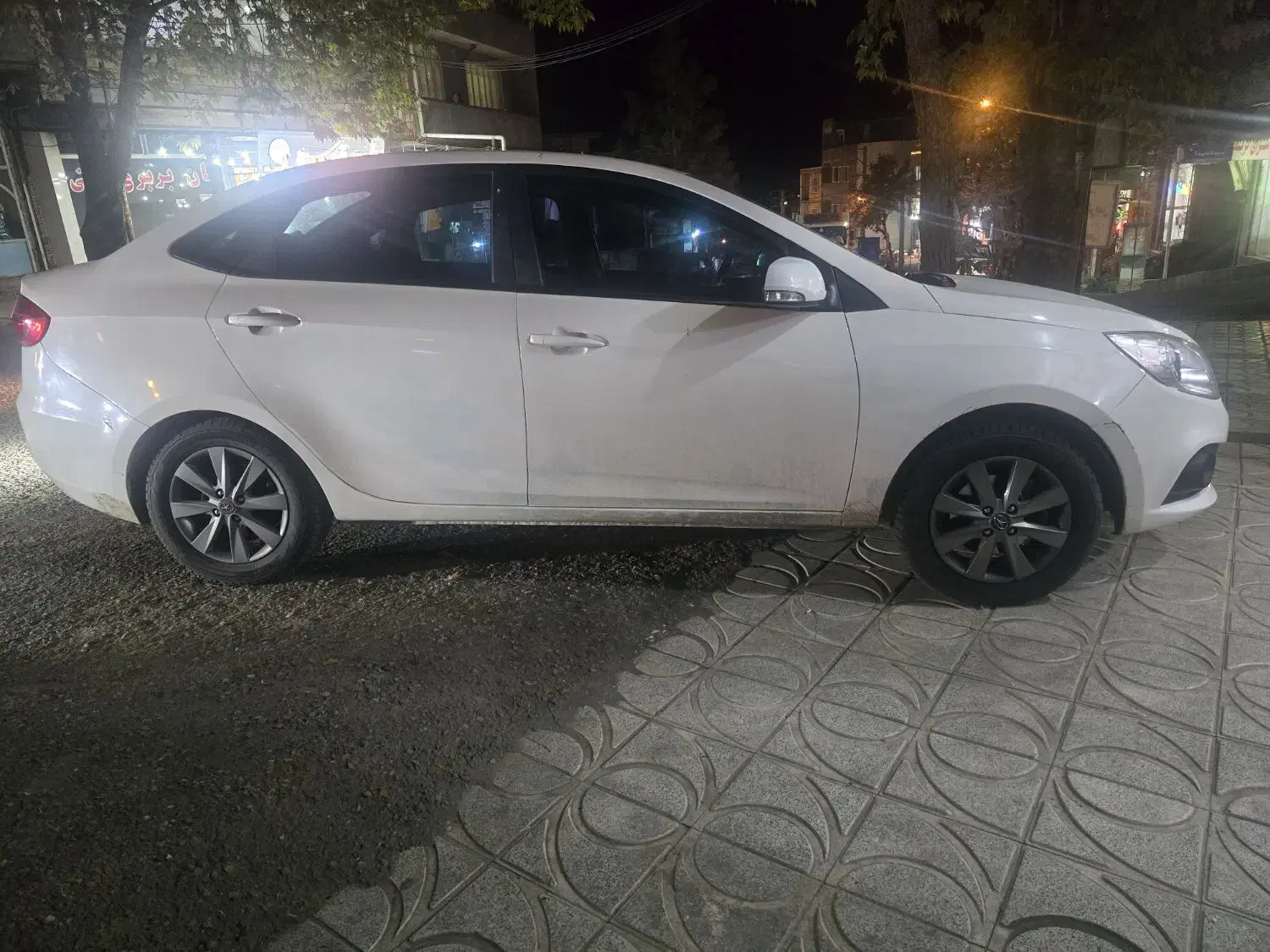 جک J4 اتوماتیک آپشنال - 1402