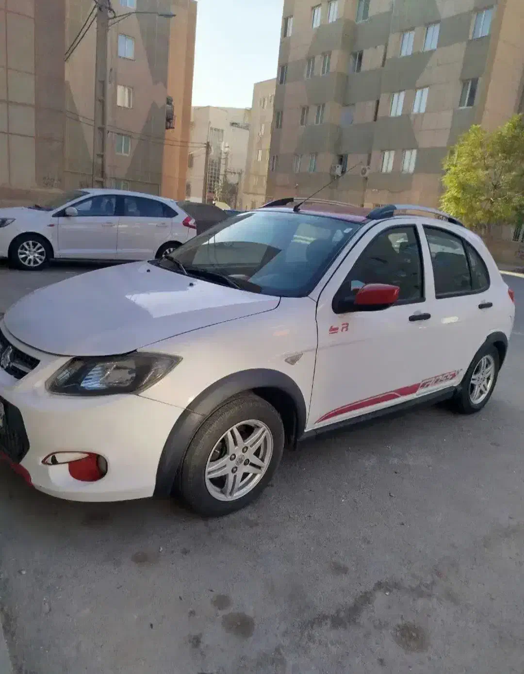 خودرو کوییک، R آگهی ann_20842499