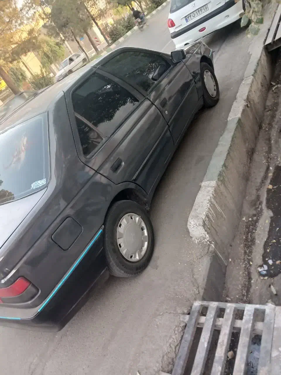 پژو 405 GLX - 1384