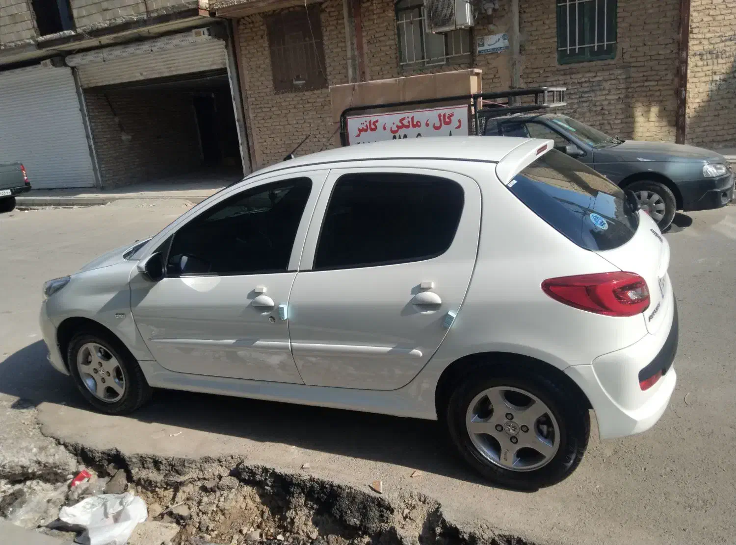پژو 207 اتوماتیک TU5P - 1402