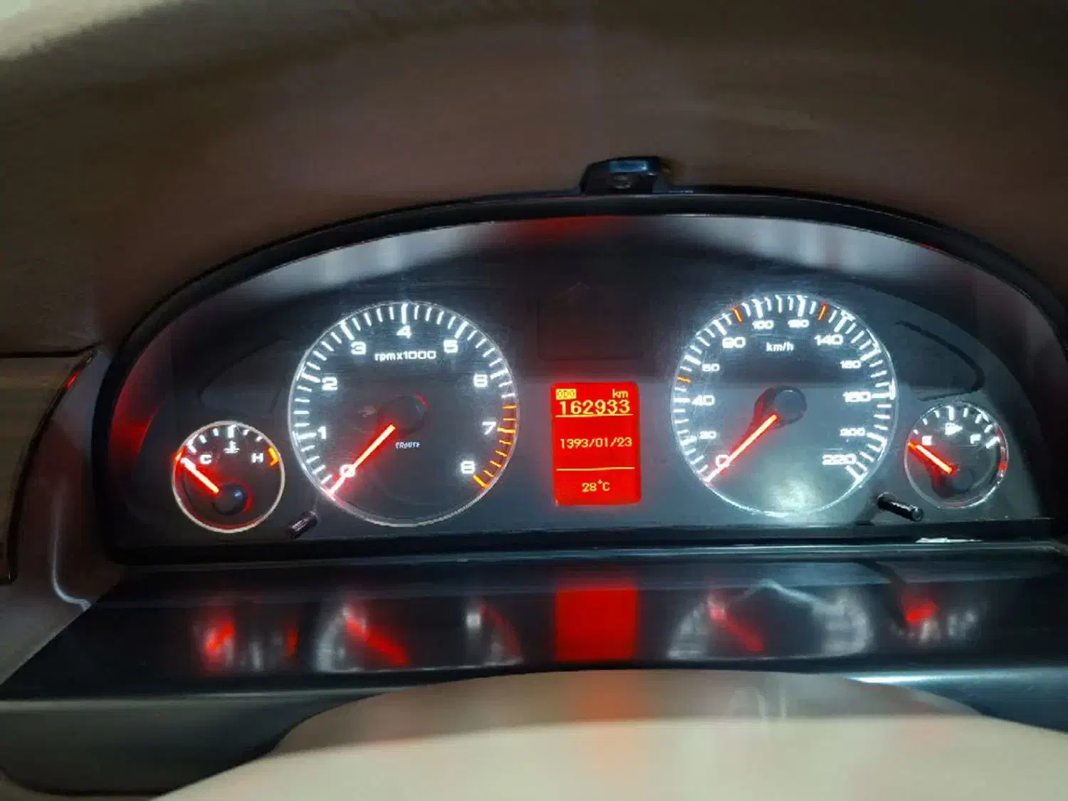 سمند LX XU7 - 1397