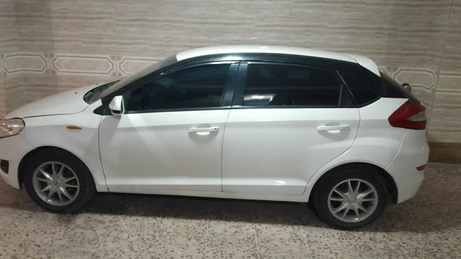 ام وی ام 315 هاچ بک ساده دنده ای - 1391