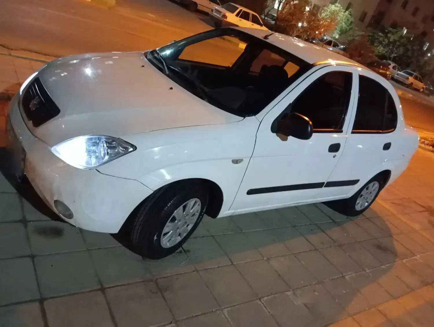 تیبا صندوق دار SX - 1395