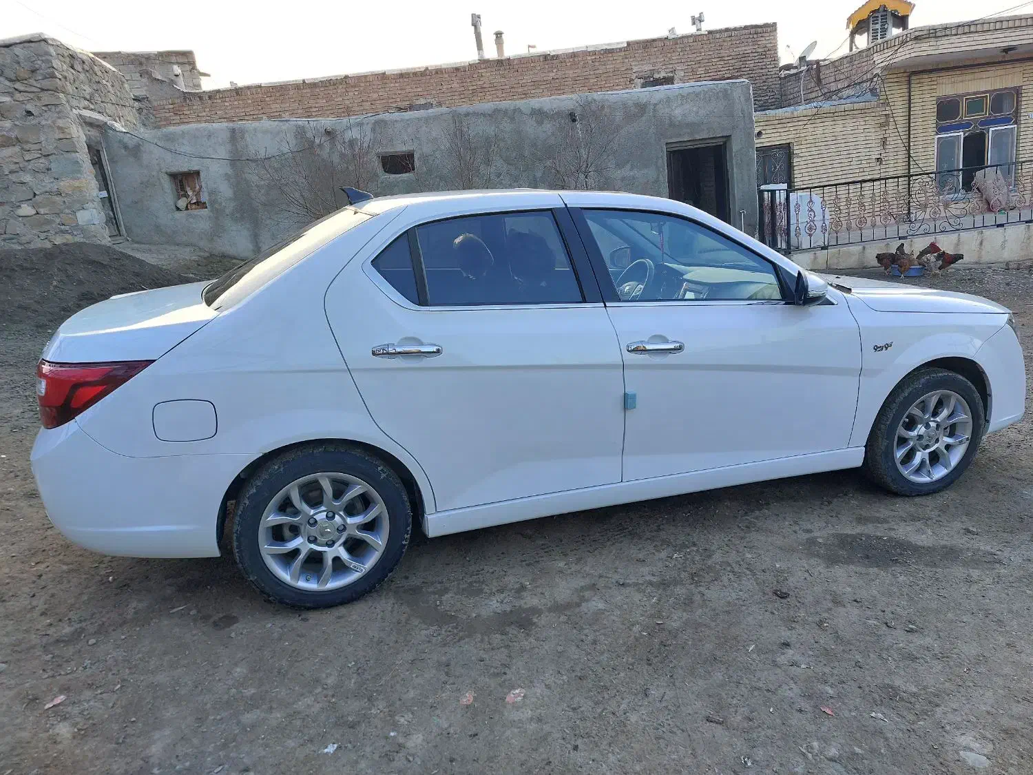 دنا پلاس توربو اتوماتیک - 1402