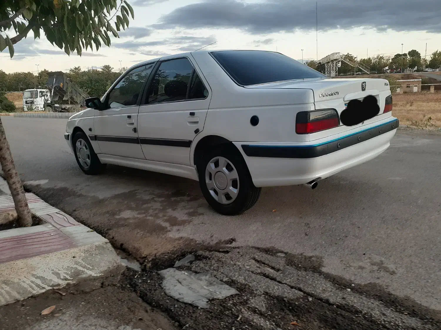 پژو پارس سال - 1388
