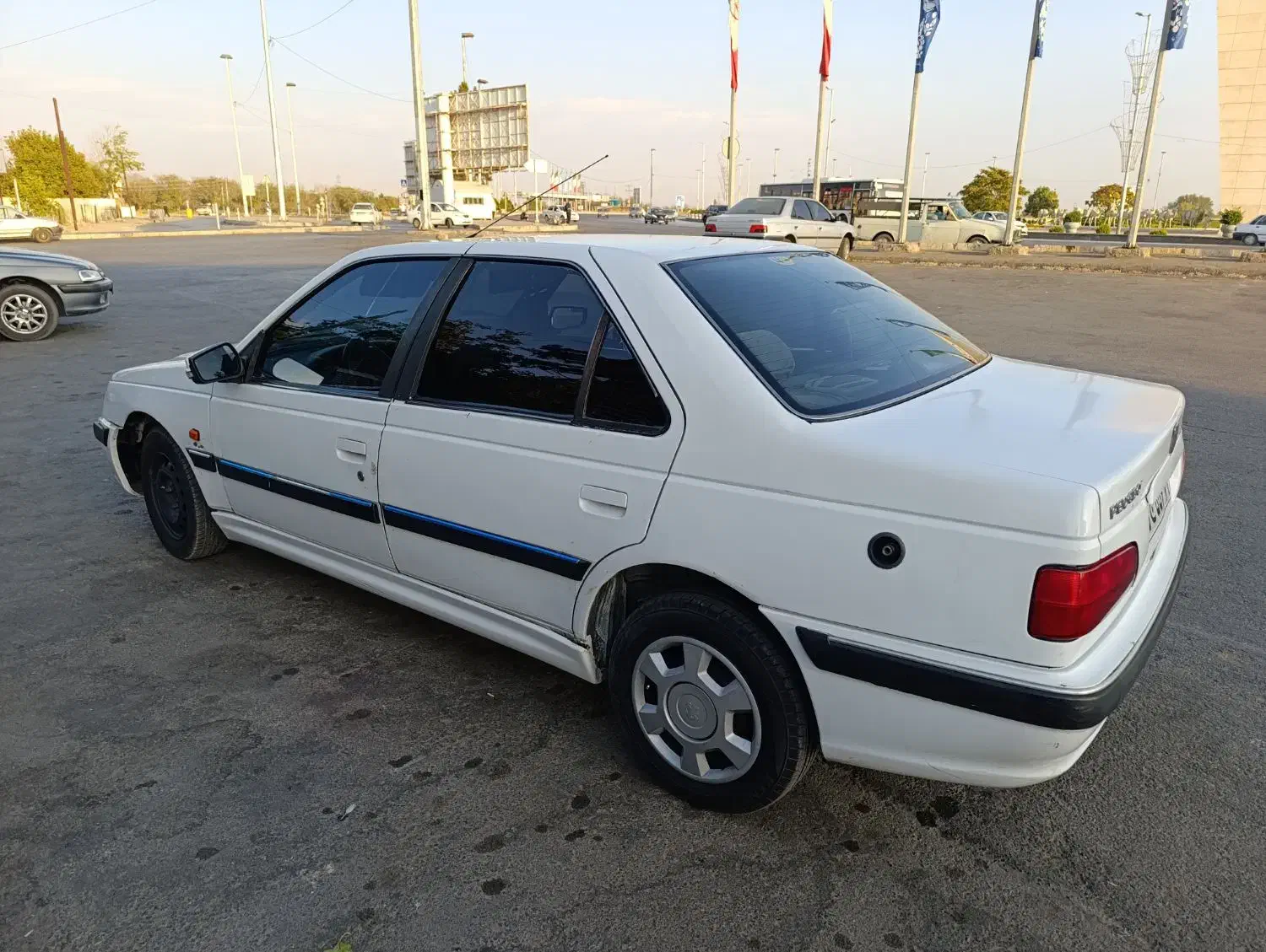 پژو پارس XU7ساده - 1387