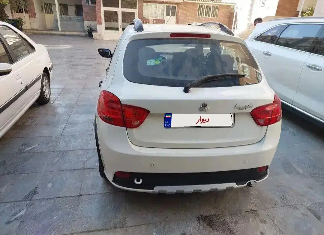 خودرو کوییک، معمولی آگهی ann_20843546