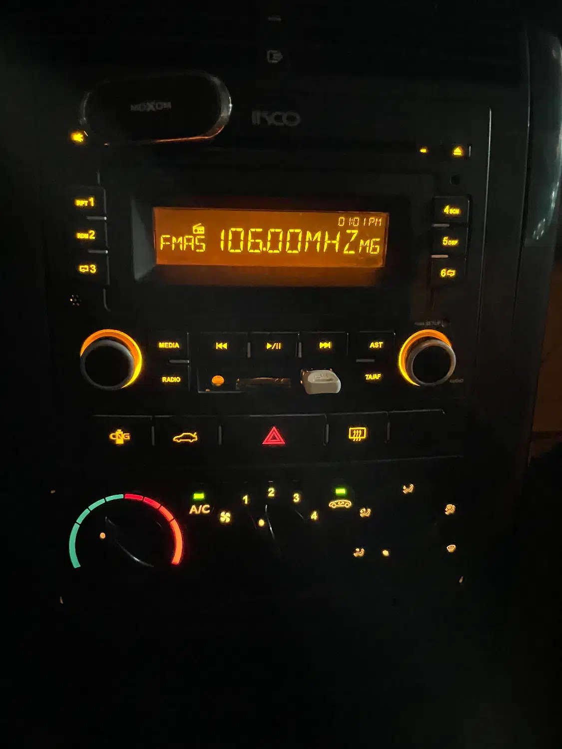 پژو 405 GLX - 1396