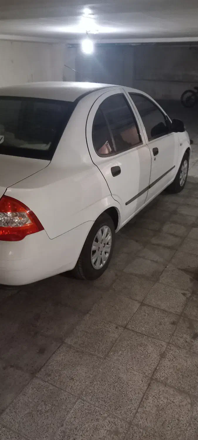 تیبا صندوق دار SX - 1395