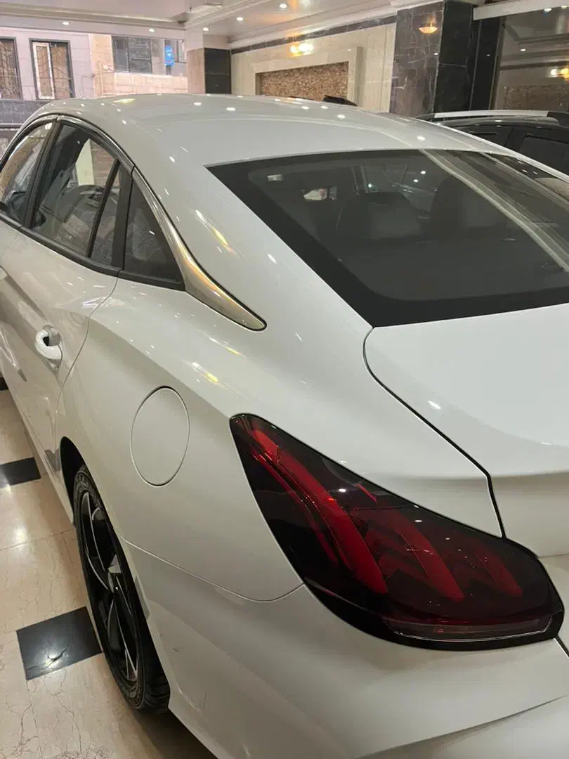 ام جی GT اتوماتیک - 2024