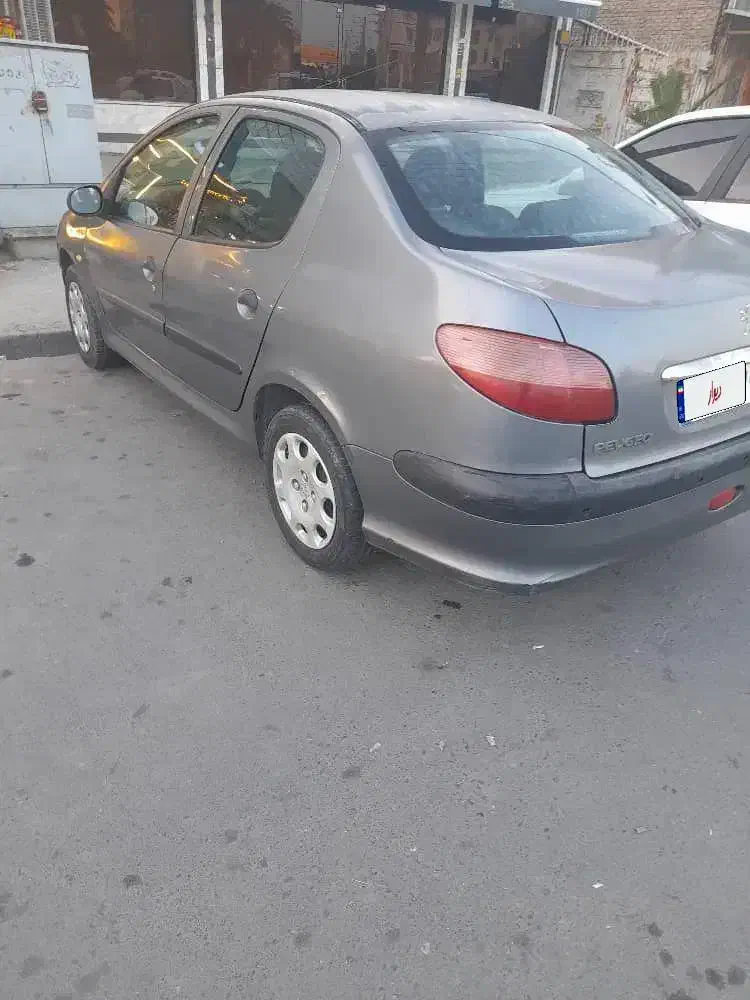 پژو ۲۰۶ صندوق دار v8 - 1386
