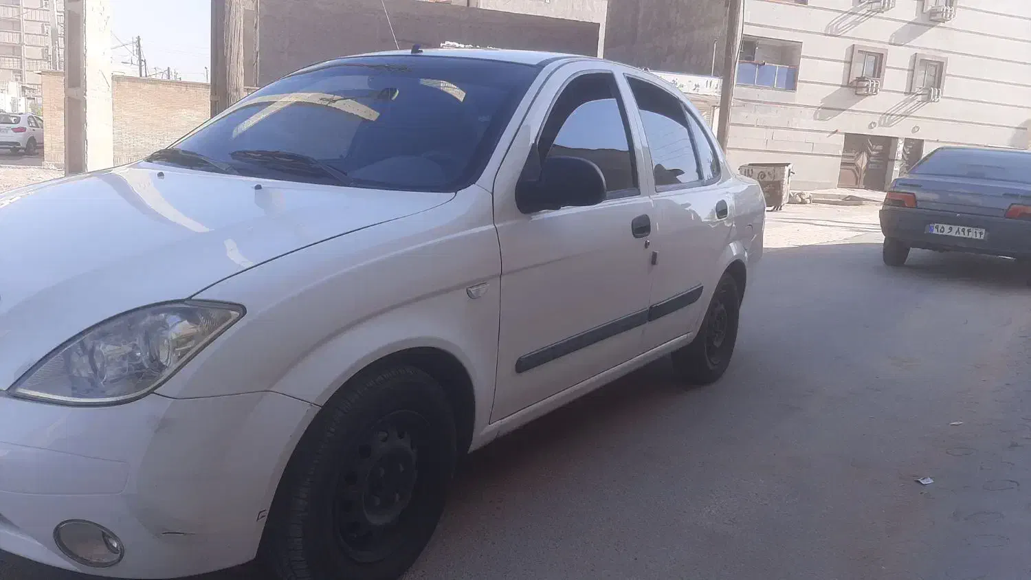 تیبا صندوق دار SX - 1395