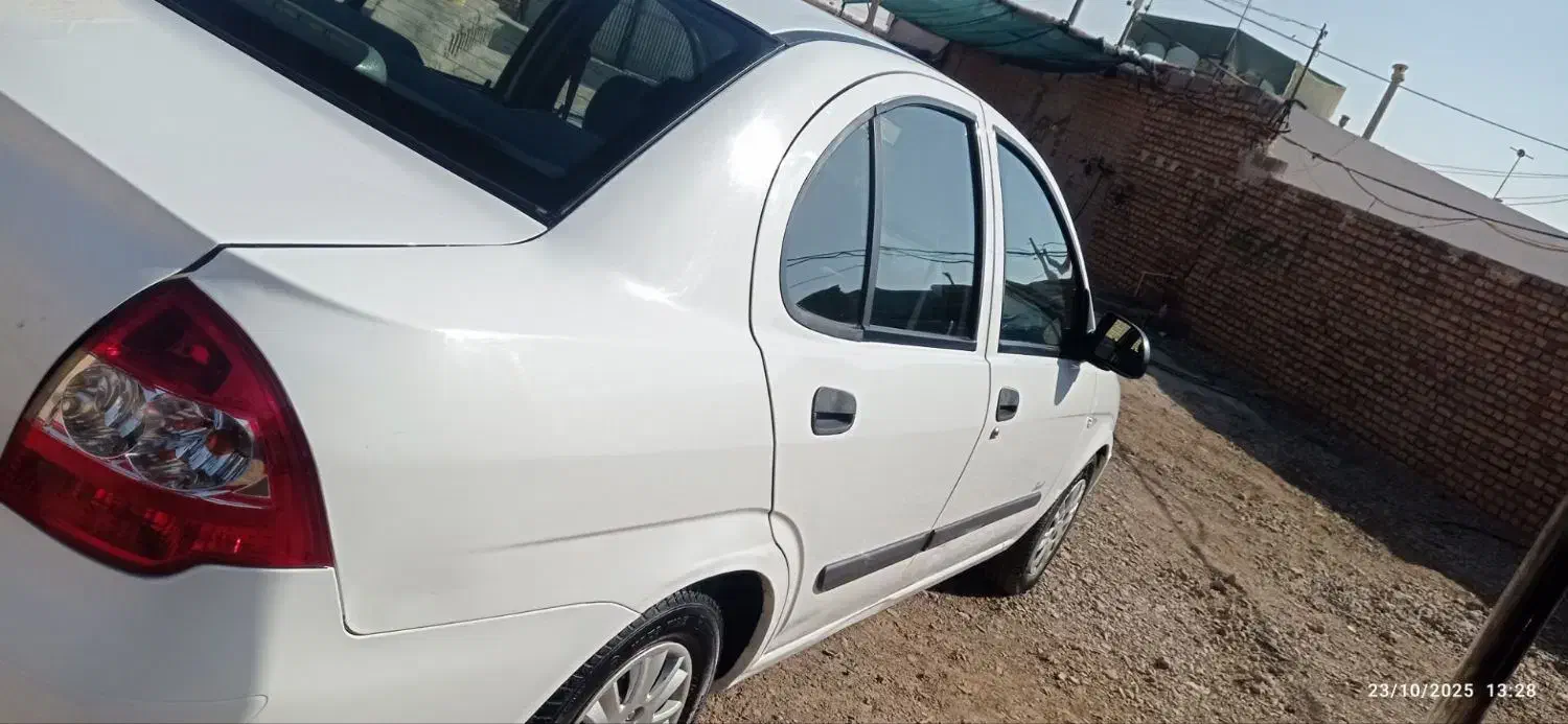 تیبا صندوق دار SX - 1392