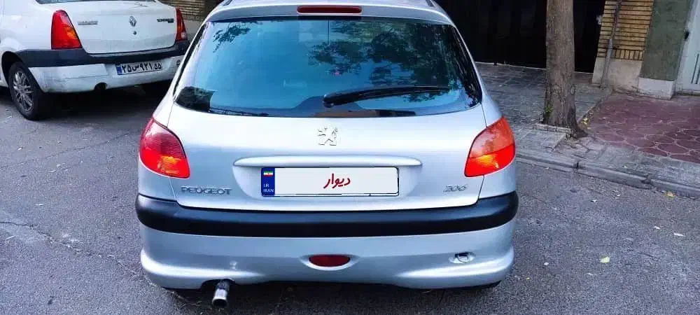 پژو 206 تیپ 3 - 1382