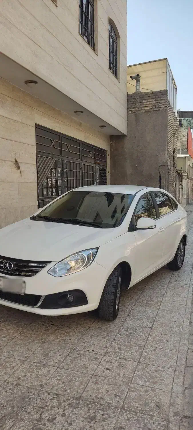 جک J4 اتوماتیک آپشنال - 1402