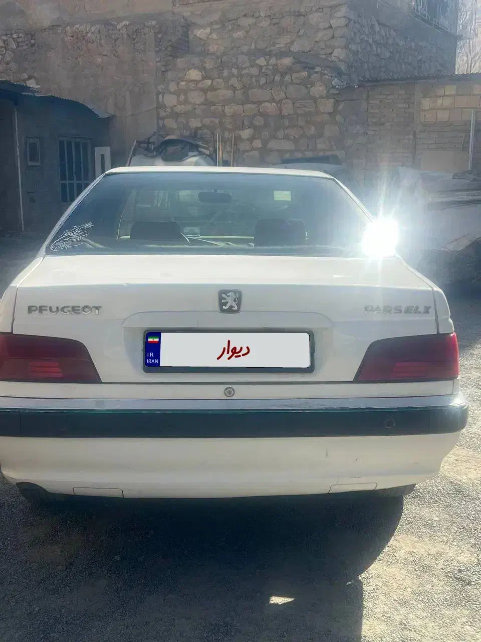 پژو پارس سال - 1390