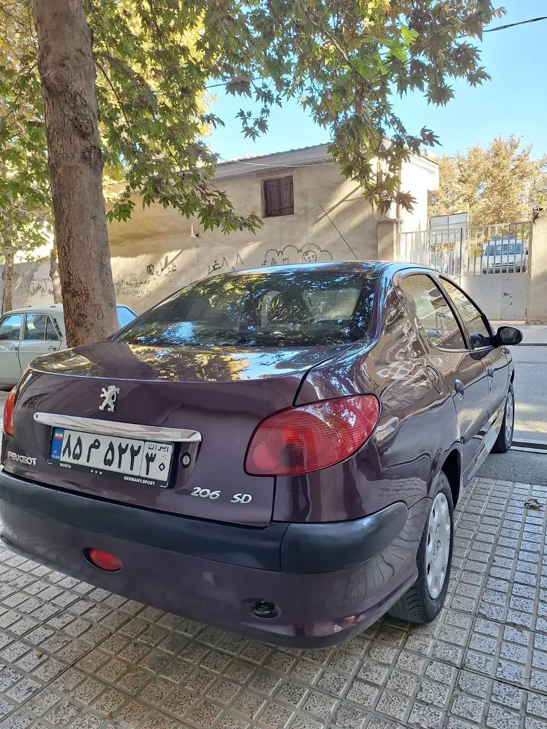 پژو ۲۰۶ صندوق دار v20 - 1390