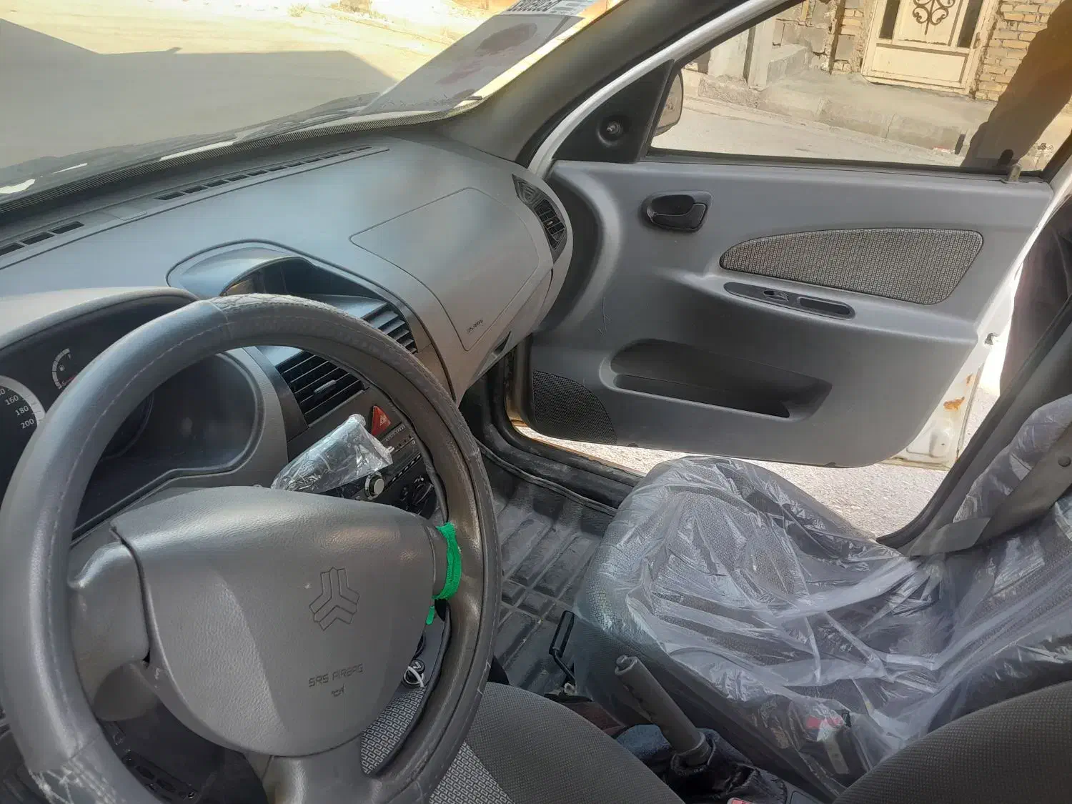 تیبا صندوق دار EX - 1397