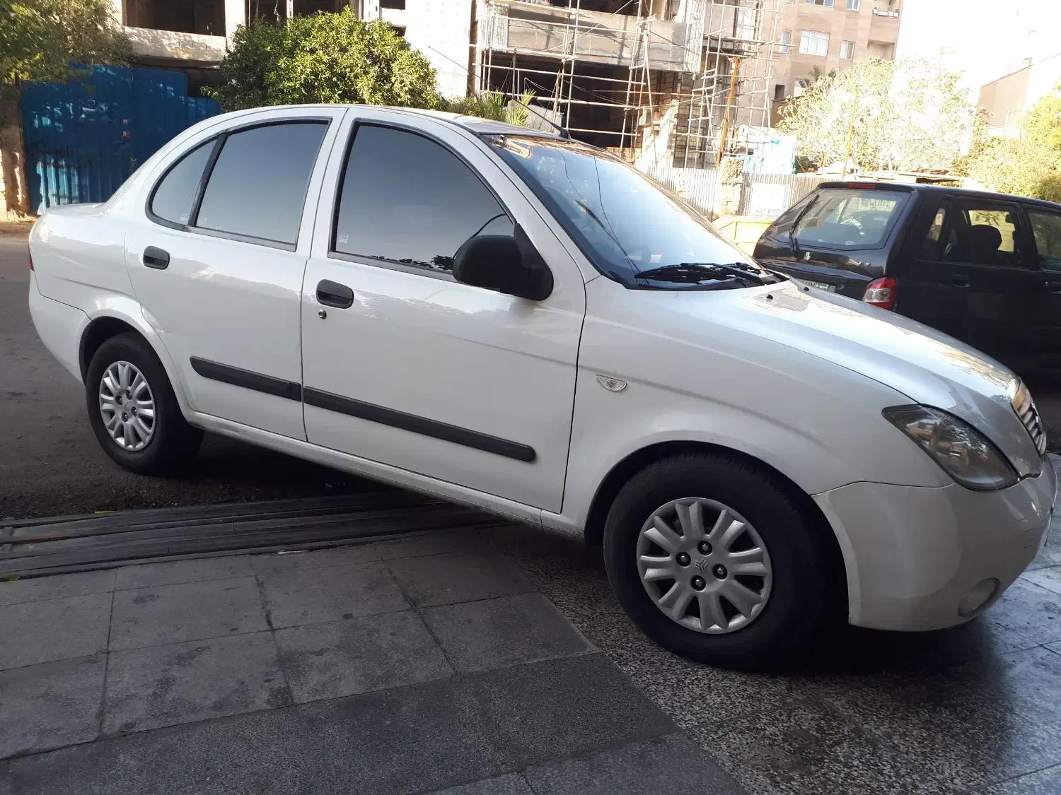 تیبا صندوق دار SX - 1391