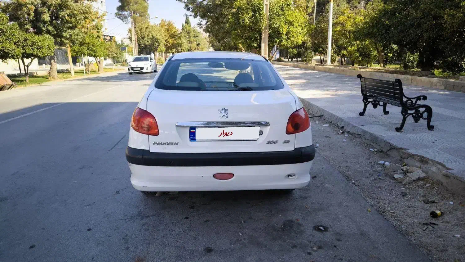 پژو ۲۰۶ صندوق دار v8 - 1395