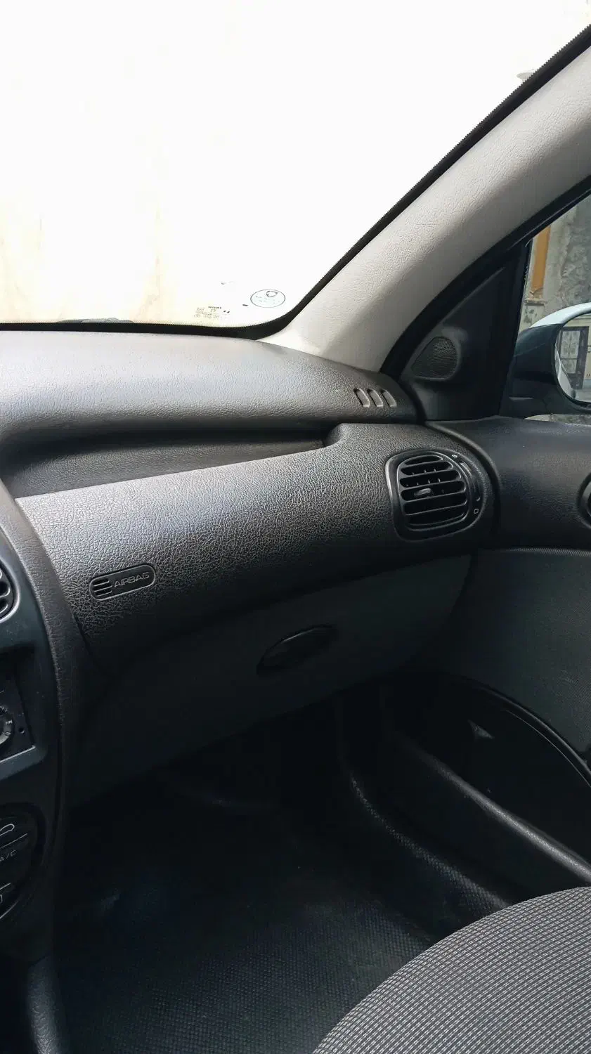 پژو ۲۰۶ صندوق دار v8 - 1395