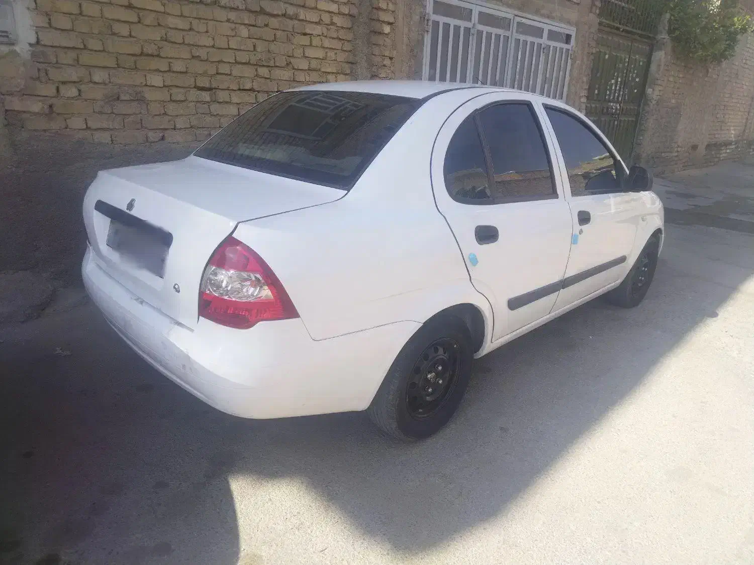 تیبا صندوق دار SX - 1391