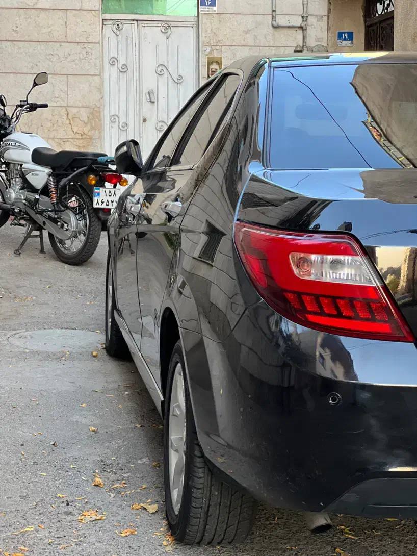 دنا پلاس توربو اتوماتیک - 1401