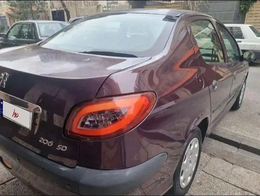 پژو ۲۰۶ صندوق دار v8 - 1388