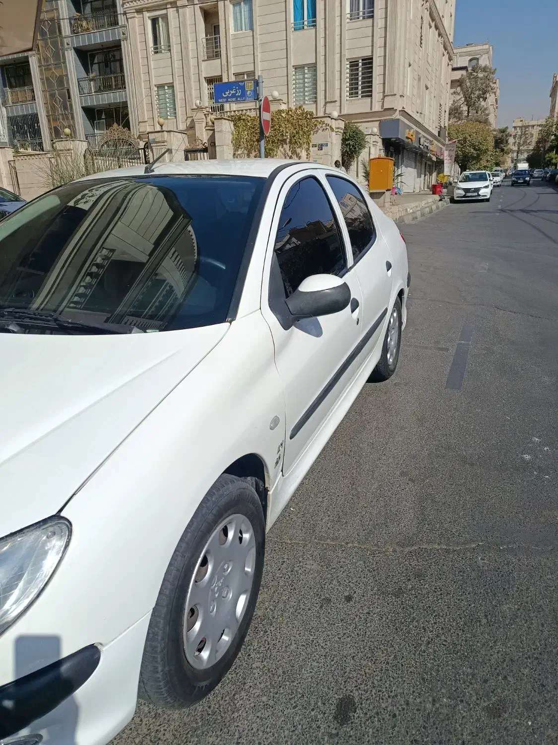 پژو ۲۰۶ صندوق دار v8 - 1396