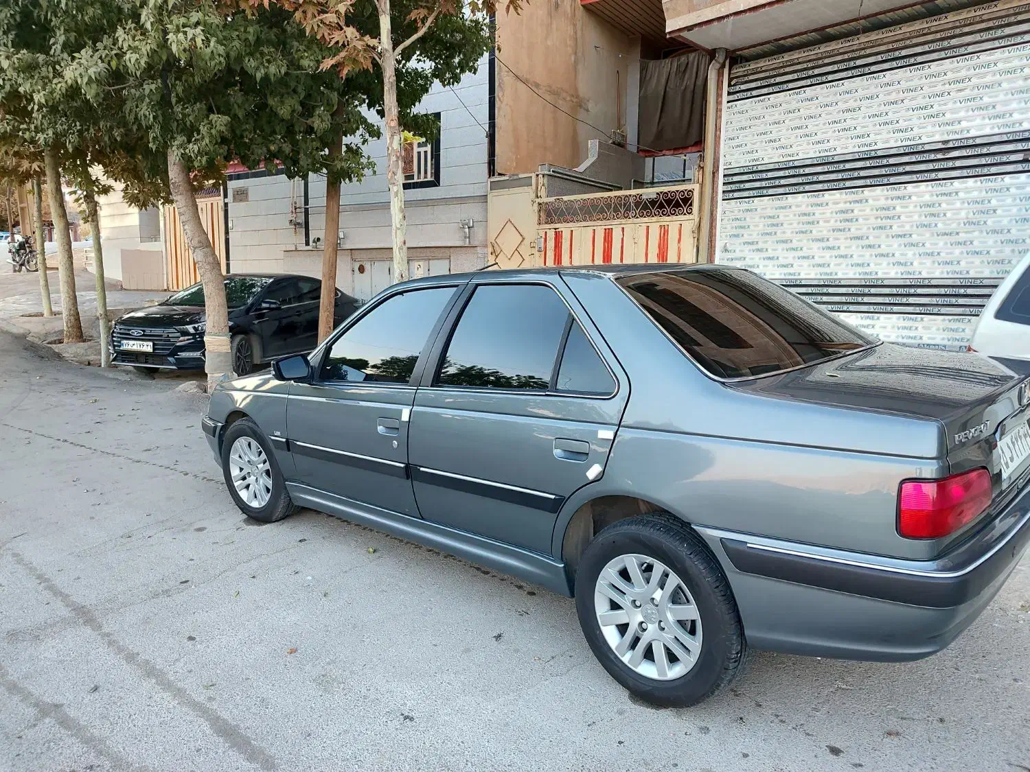 پژو پارس اتوماتیک - 1401