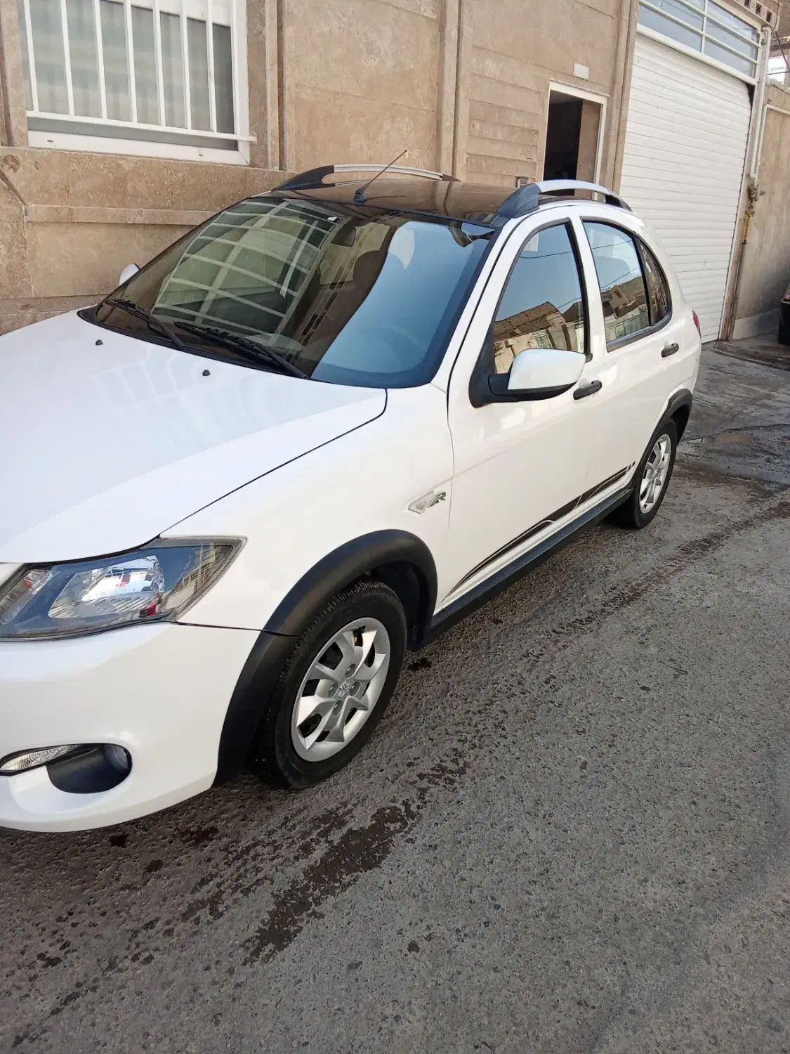 خودرو کوییک، R آگهی ann_20845302