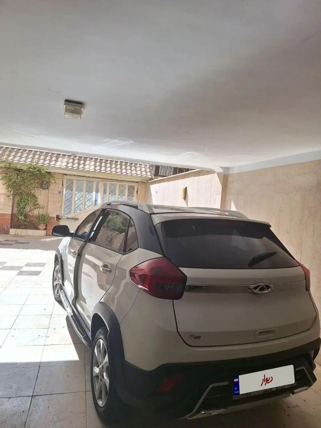 خودرو ام وی ام، X22 آگهی ann_20845347