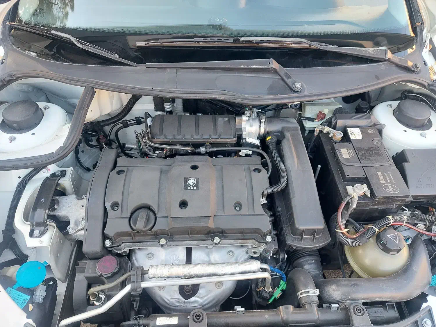 پژو ۲۰۶ صندوق دار v8 - 1398