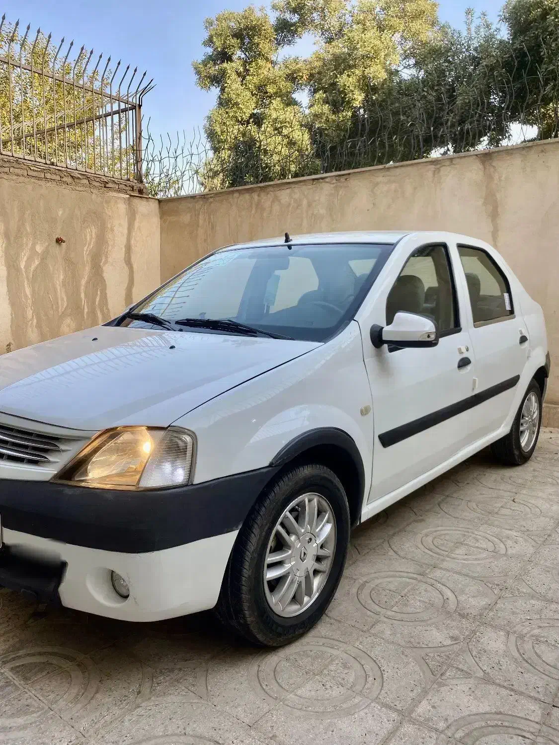خودرو رنو، پارس تندر آگهی ann_20845472