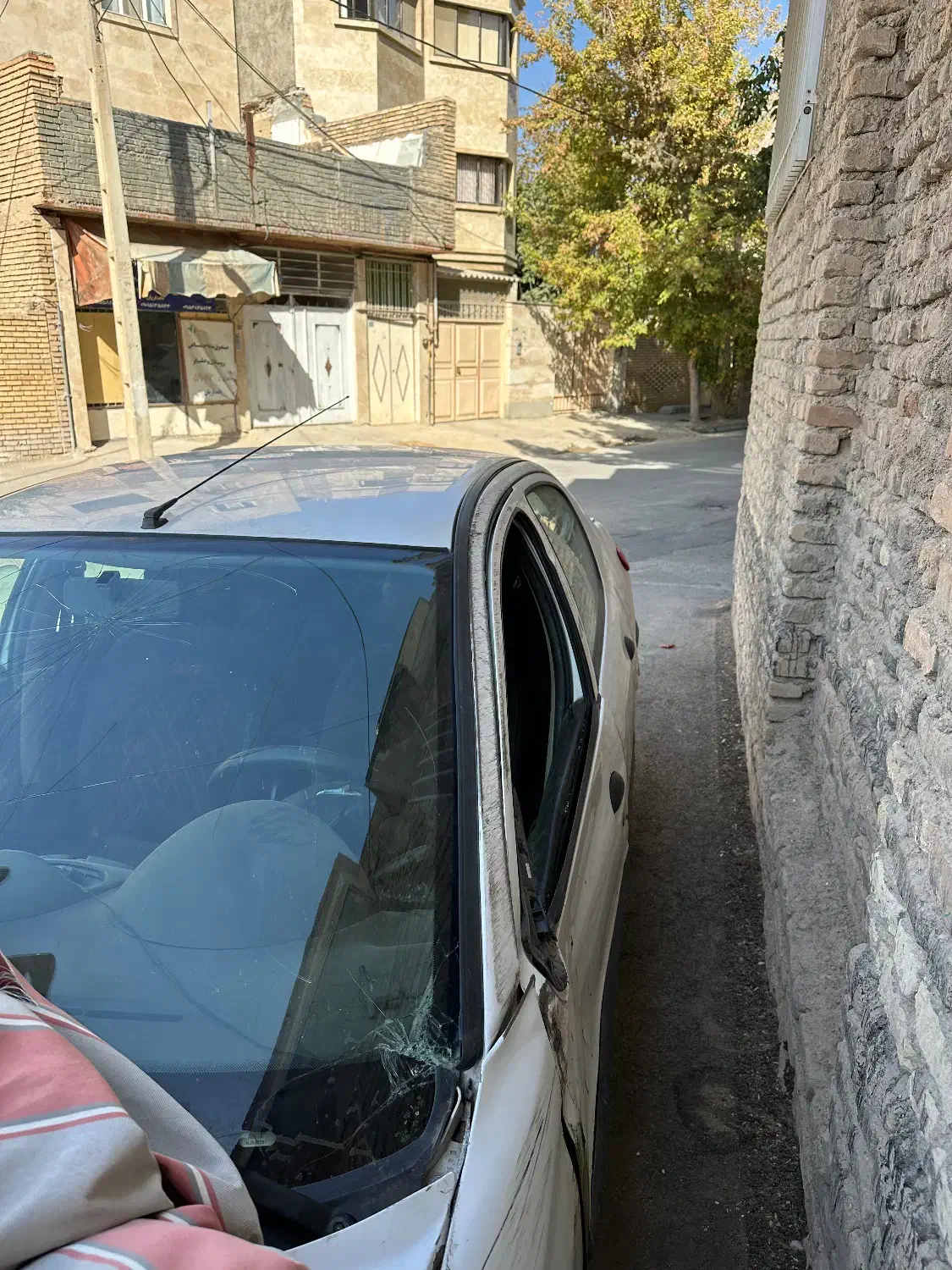 پژو ۲۰۶ صندوق دار v8 - 1396