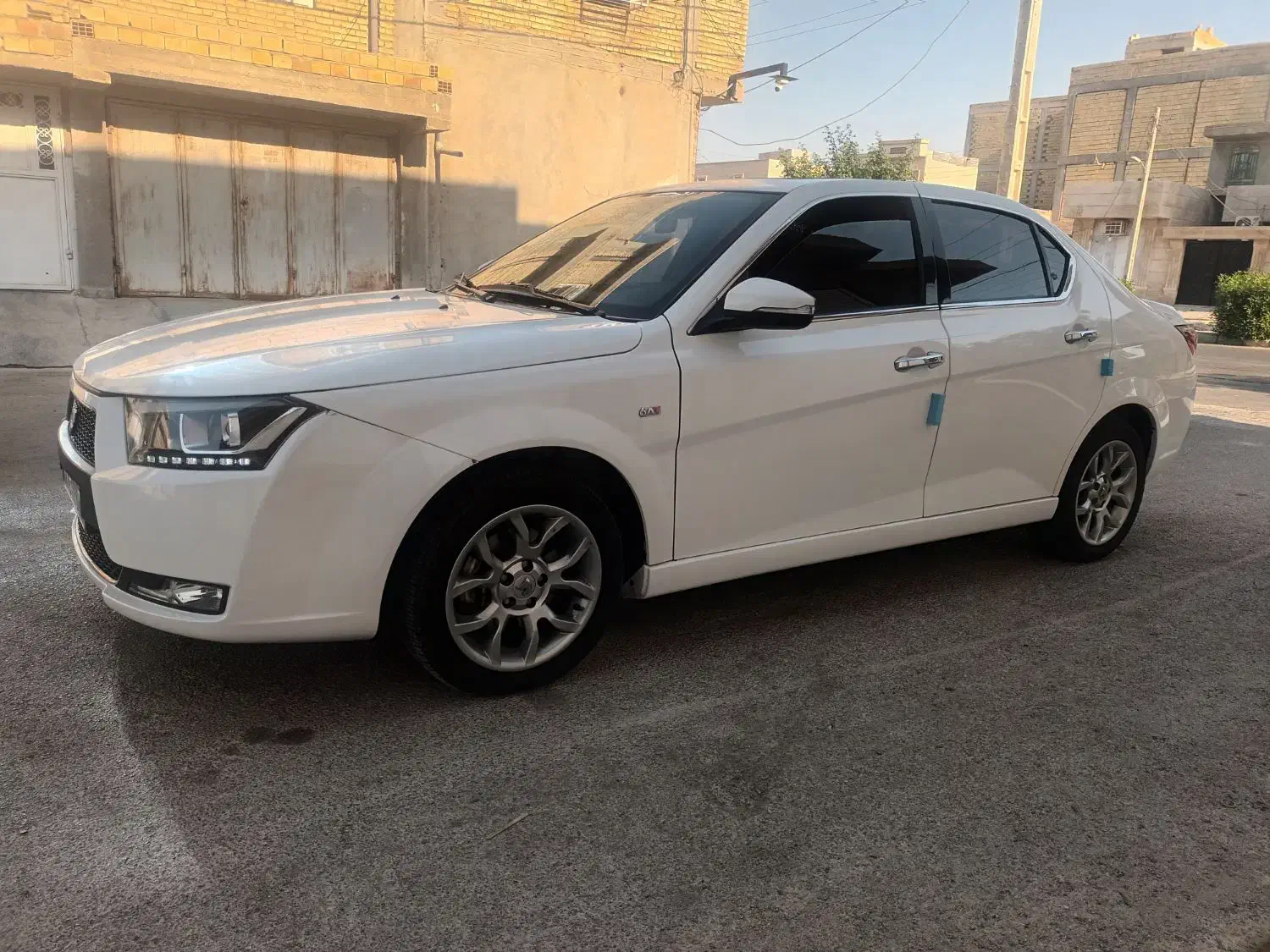 دنا پلاس توربو اتوماتیک - 1401