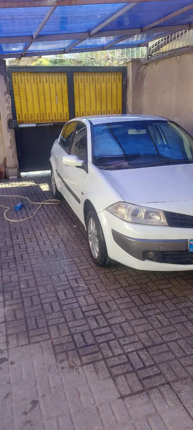 رنو مگان پارس خودرو 2000 - 1390