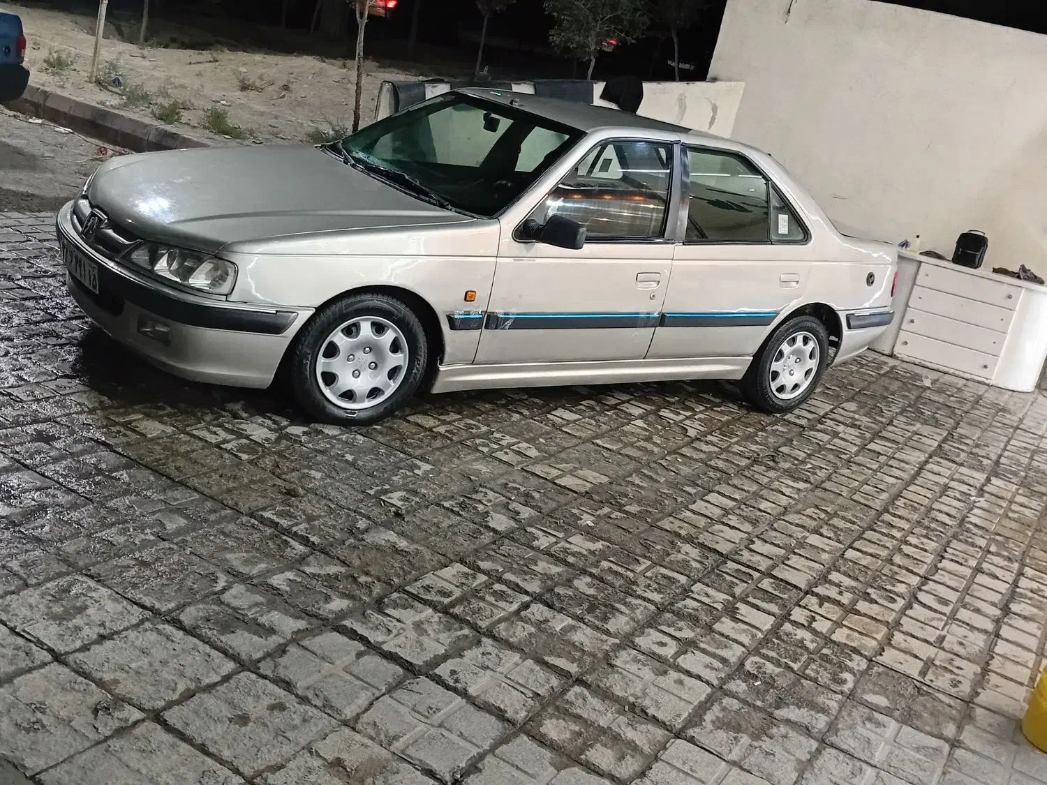 پژو پارس سال - 1382