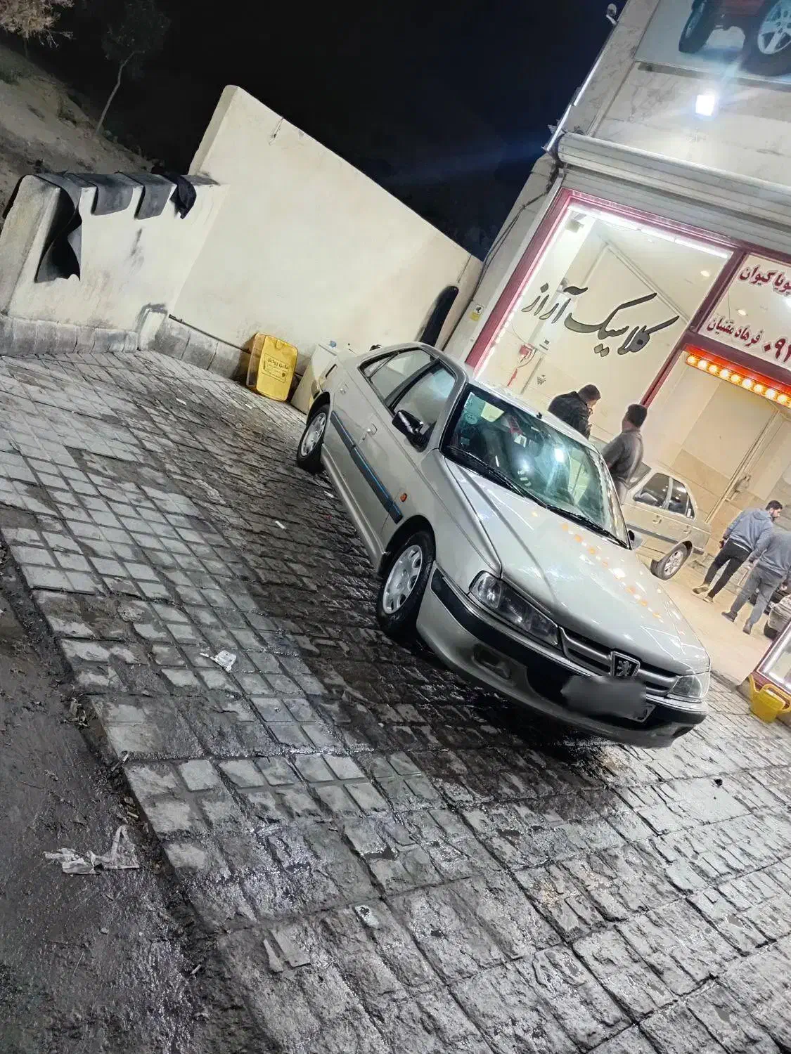 پژو پارس سال - 1382