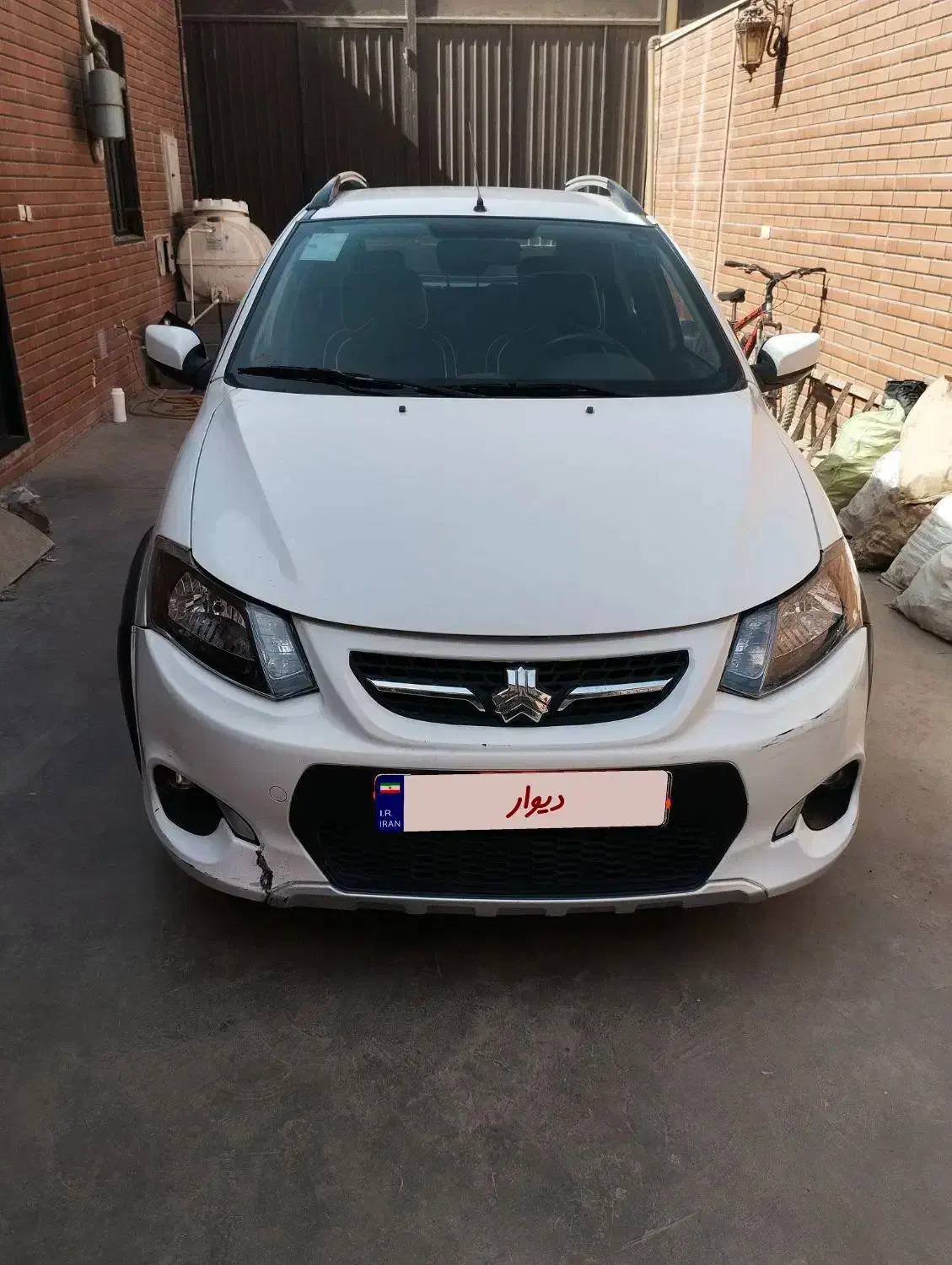 خودرو کوییک، معمولی آگهی ann_20845763