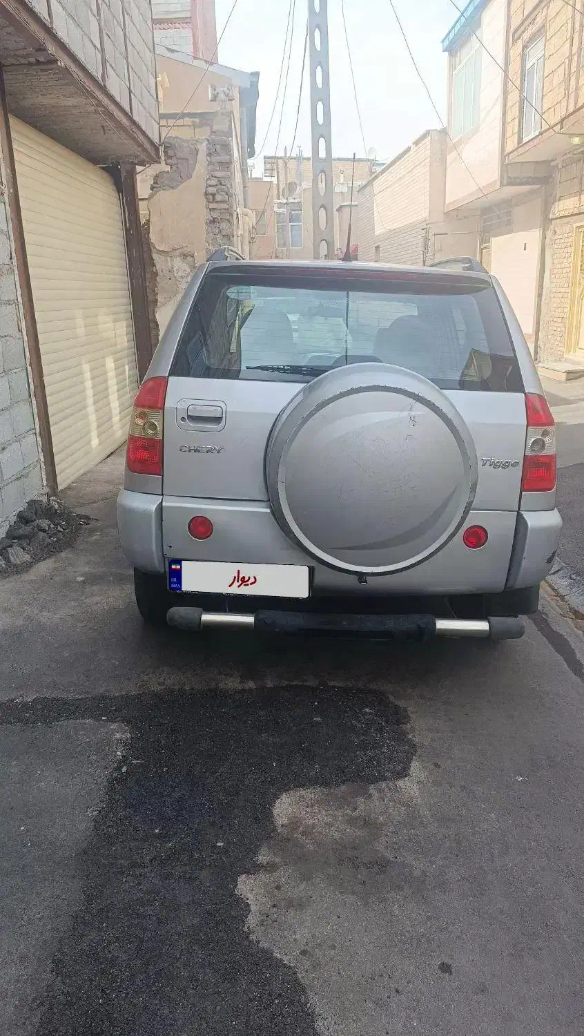 خودرو ام وی ام، X33 آگهی ann_20845774