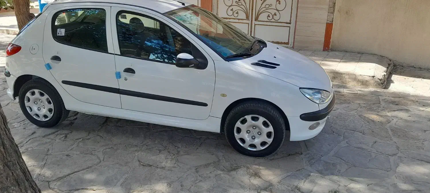 پژو 206 تیپ 3 - 1395