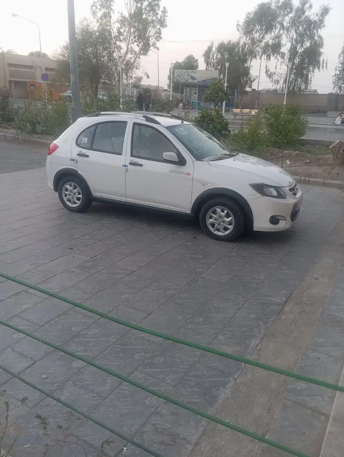خودرو کوییک، معمولی آگهی ann_20846048