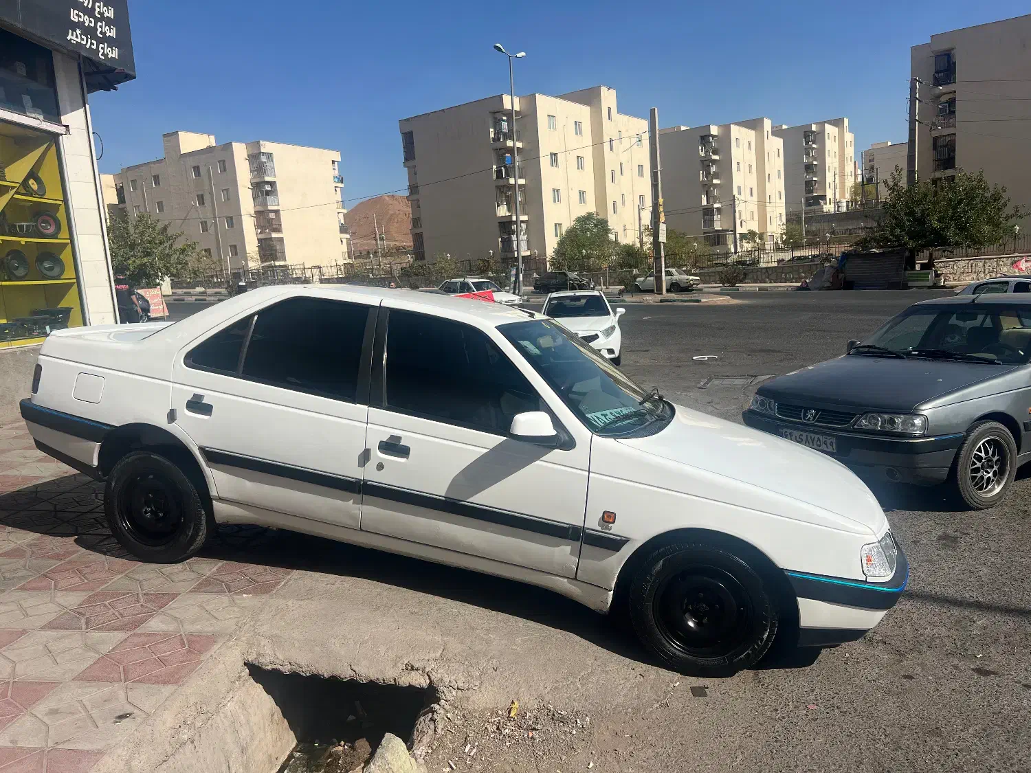 پژو 405 GLX - 1390