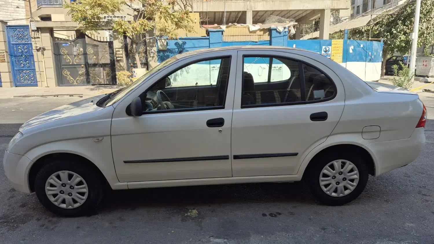 تیبا صندوق دار SX - 1400